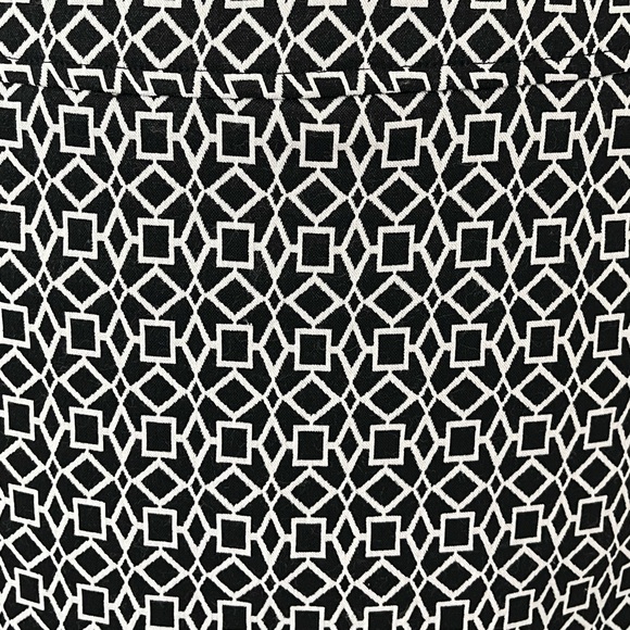 SOHO APPAREL LTD. Black & White Stretchy Pencil Skirt M - Picture 8 of 10